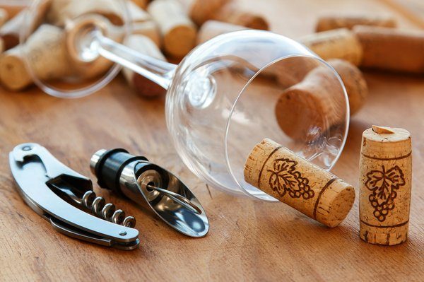 Accessoires vin essentiels pour tout amateur de vin