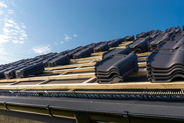 Comprendre le tarif d’une toiture 150 m2 en détail